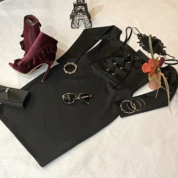 Charlotte Russe Dresses & Skirts - Charlotte Russe Evening dress